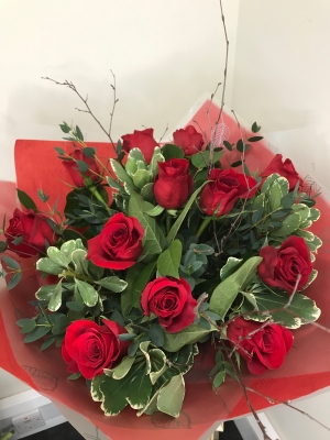 12 Red Rose Bouquet.